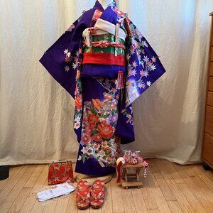 Used Shichi-Go-San Kimono Set for 7-year-old Girl, From Japan